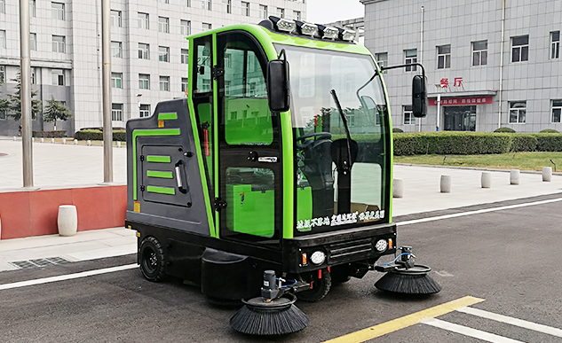 石家莊小型電動掃地車廠家優(yōu)選宏瑞達(dá)環(huán)保，值得信賴。